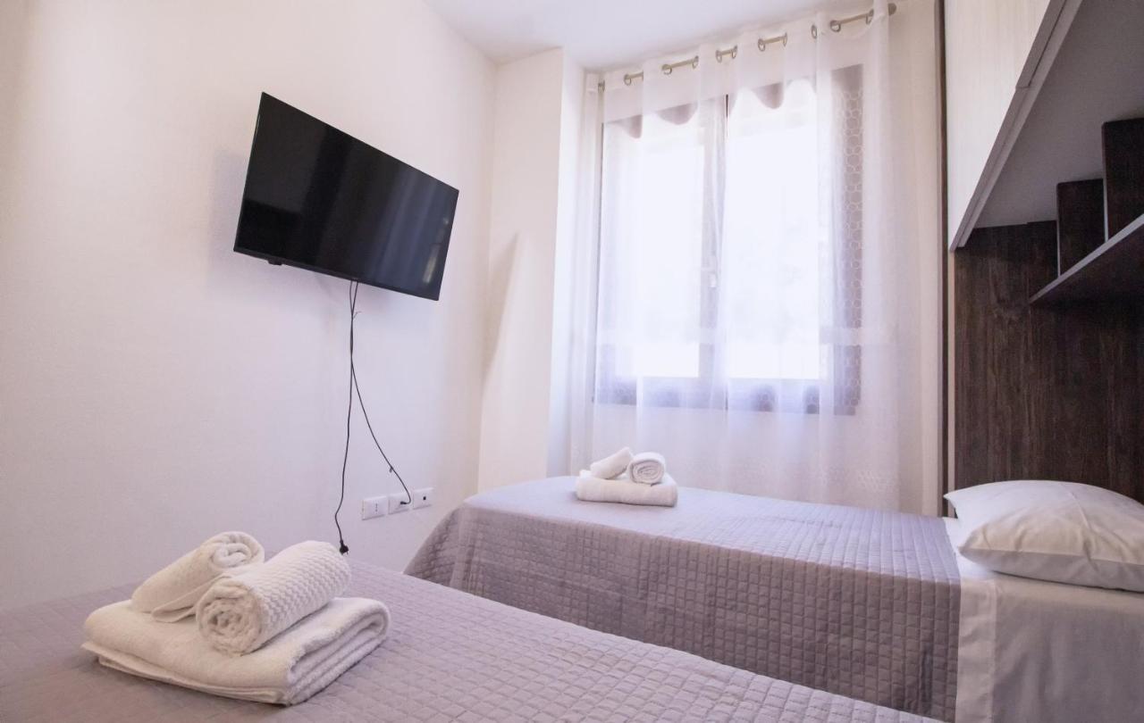 Dd House Family Holiday Apartment เชชินา ภายนอก รูปภาพ