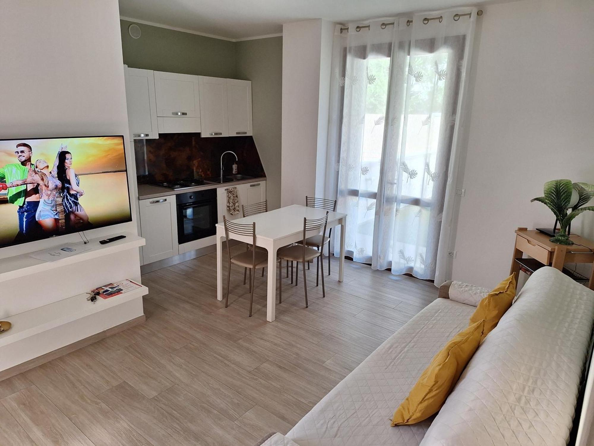 Dd House Family Holiday Apartment เชชินา ภายนอก รูปภาพ