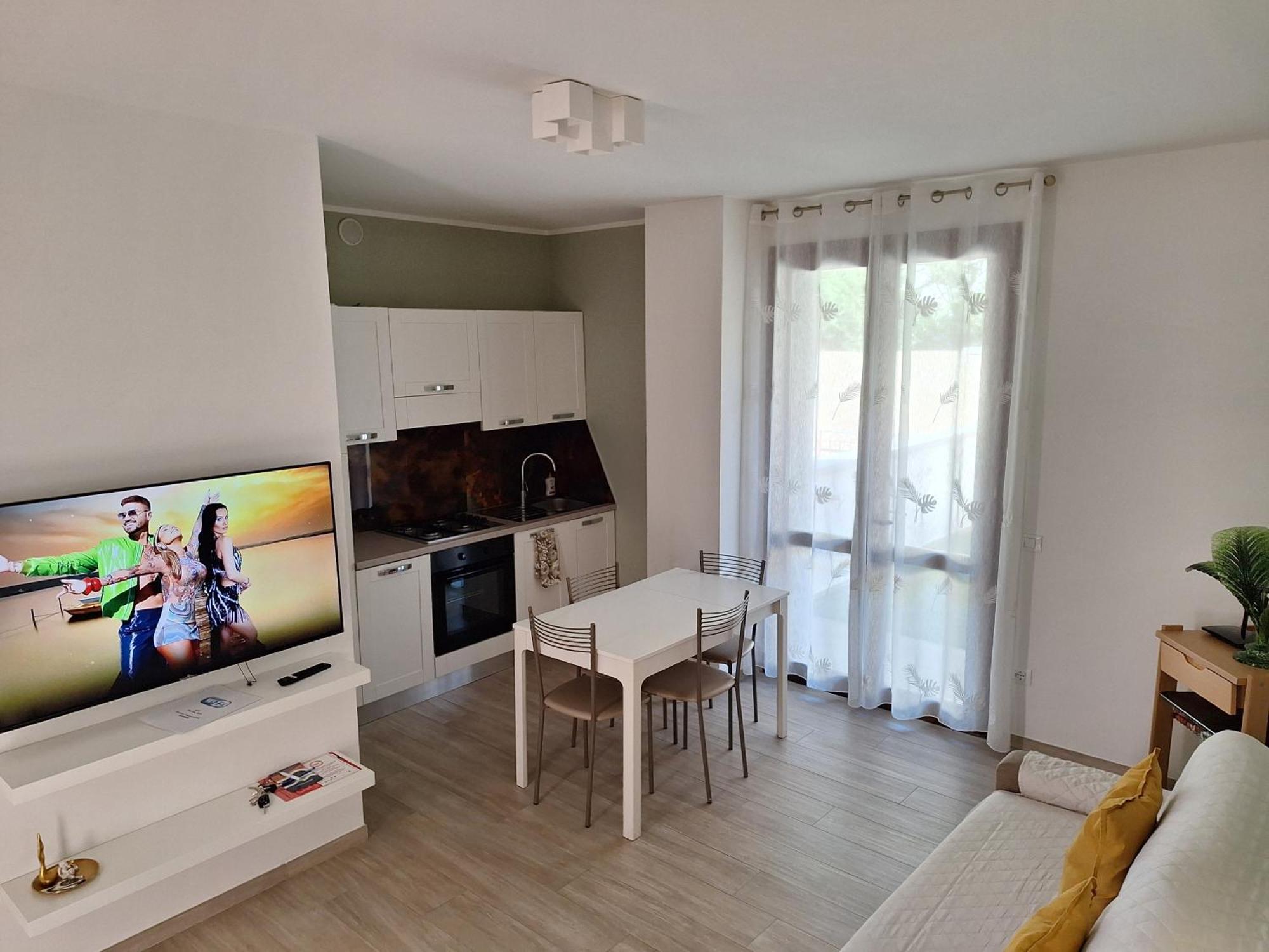 Dd House Family Holiday Apartment เชชินา ภายนอก รูปภาพ